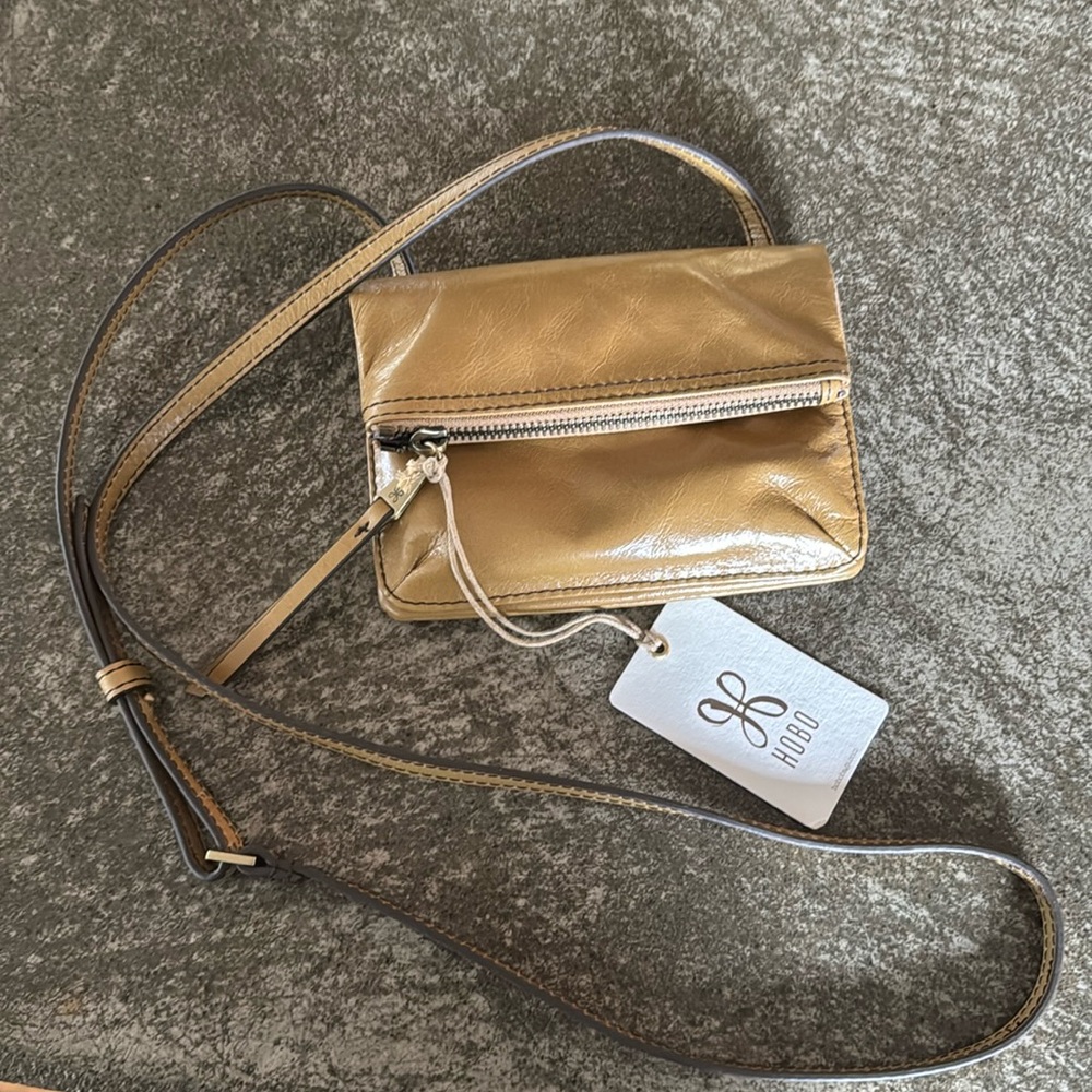 Hobo crossbody wallet